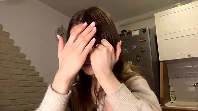 ElsieKuhlmann online show from February 4, 2026, 2:17 am