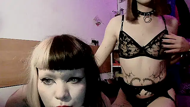 kicianiunia online show from February 21, 2026, 6:53 pm