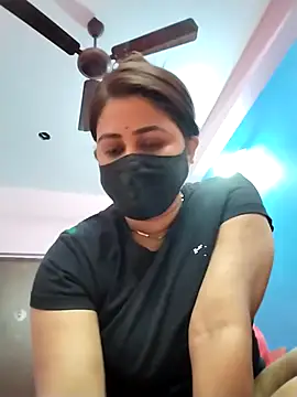 Snapshot of pinkihot23 chatting on February 23, 2026, 2:47 pm pinkihot23 online show from February 23, 2026, 2:47 pm