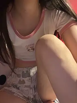 Linaa sexxy online show from March 27, 2026, 5:12 pm