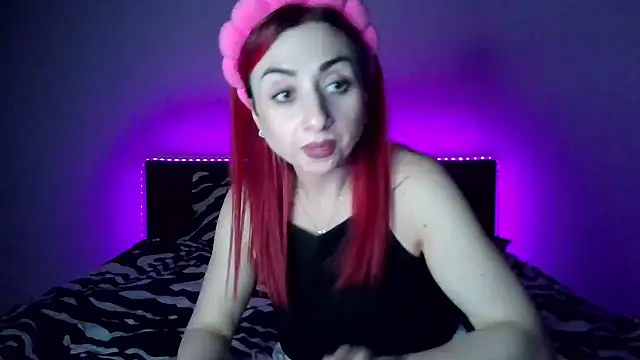 Snapshot of JessicaShorty4U chatting on May 8, 2026, 7:08 pm JessicaShorty4U online show from May 8, 2026, 7:08 pm