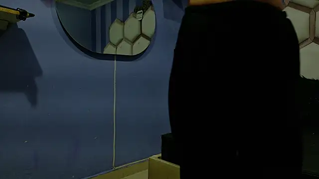 yvi taylor online show from April 15, 2026, 12:01 pm