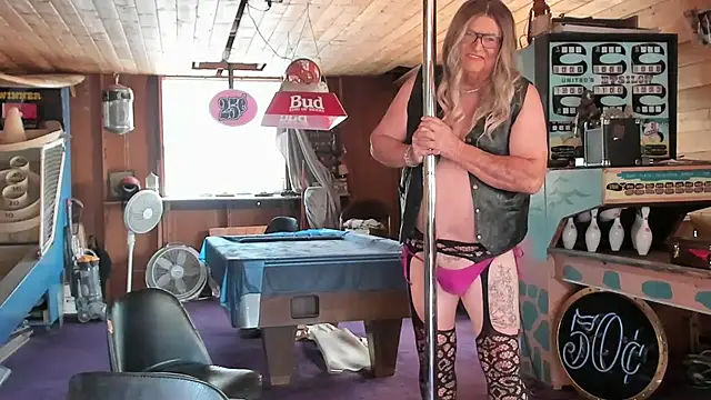 xjaneyxx online show from February 6, 2026, 11:19 pm