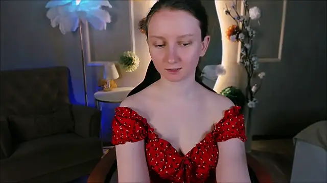 Snapshot of SunshineBlaze chatting on May 2, 2026, 1:27 pm SunshineBlaze online show from May 2, 2026, 1:27 pm