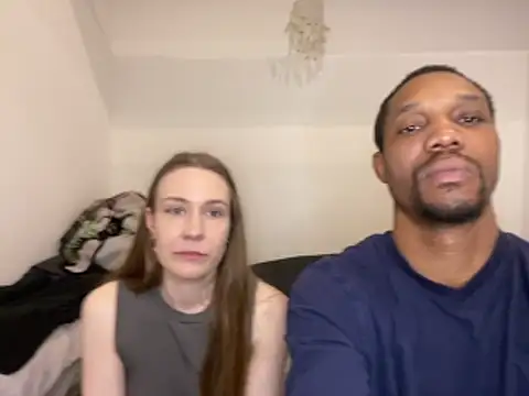 midnight ballerina  online show from April 17, 2026, 12:13 am