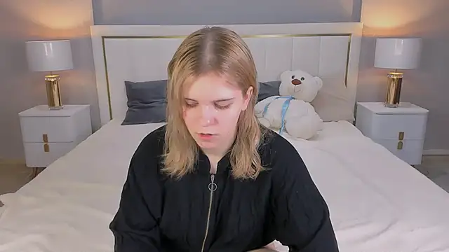 ALZA AZURE online show from March 27, 2026, 8:30 pm