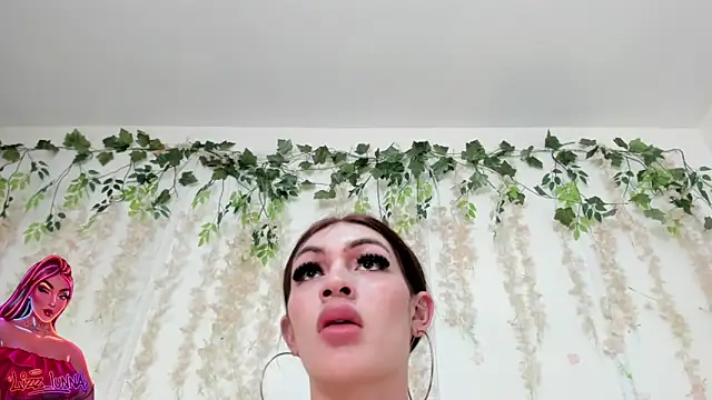 lizz lunna online show from May 29, 2026, 9:57 pm
