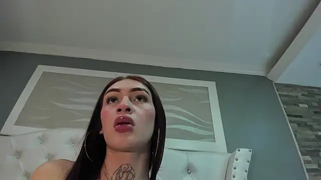 Snapshot of lizz_lunna chatting on July 24, 2026, 8:07 pm lizz lunna online show from July 24, 2026, 8:07 pm