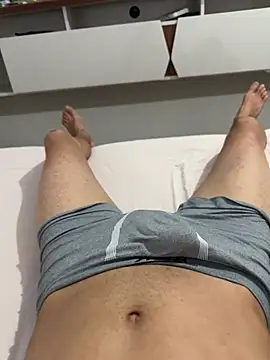 Snapshot of Magrogost chatting on February 1, 2026, 3:05 am Magrogost online show from February 1, 2026, 3:05 am