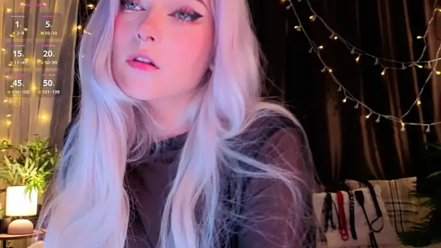 Snapshot of ShyniAlice chatting on June 26, 2026, 3:55 am ShyniAlice online show from June 26, 2026, 3:55 am