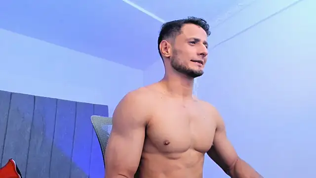 Adonys Lewis  online show from April 14, 2026, 4:40 am