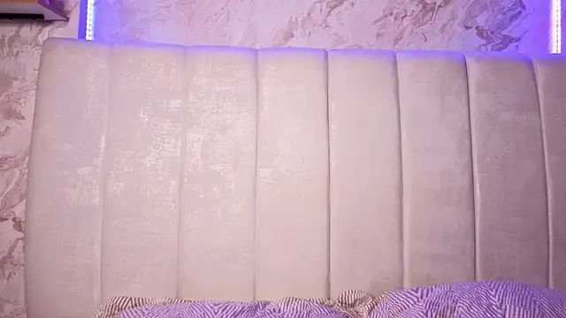 KimiNaru online show from February 10, 2026, 4:16 am