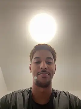 Axel black10 online show from March 5, 2026, 8:43 am