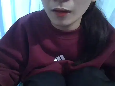 berry alma06 online show from March 8, 2026, 1:04 pm