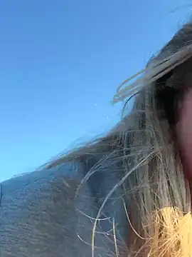 SexyBlondJoanna online show from February 25, 2026, 7:40 am