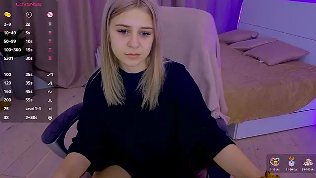 ApheliaStar online show from February 27, 2026, 4:07 pm