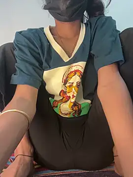 paribaby09 online show from March 22, 2026, 4:10 pm