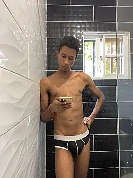 Snapshot of twink_gabrielll chatting on July 16, 2026, 8:48 pm twink gabrielll online show from July 16, 2026, 8:48 pm