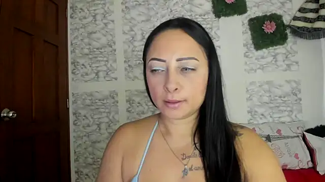 Snapshot of XXXStephanie_XXX chatting on June 15, 2026, 10:01 pm XXXStephanie XXX online show from June 15, 2026, 10:01 pm