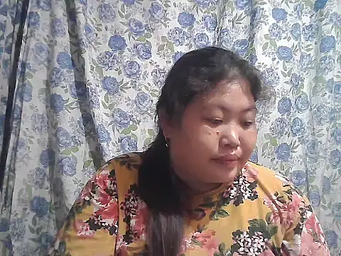 Snapshot of pinay_rose14 chatting on May 1, 2026, 1:37 pm pinay rose14 online show from May 1, 2026, 1:37 pm