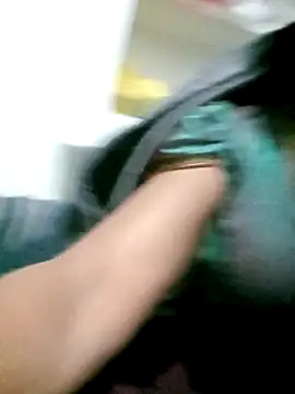 kiiuu sexe online show from February 15, 2026, 10:17 pm