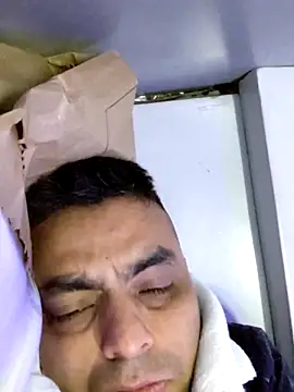 Snapshot of ashleellaunda7582 chatting on March 10, 2026, 2:44 pm ashleellaunda7582 online show from March 10, 2026, 2:44 pm