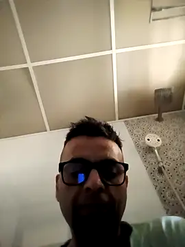 Snapshot of ashleellaunda7582 chatting on March 27, 2026, 10:04 am ashleellaunda7582 online show from March 27, 2026, 10:04 am