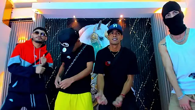 The Gods In Diamonds online show from February 26, 2026, 4:33 am