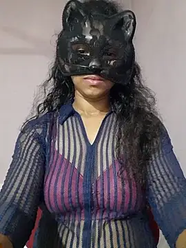 cutehotwife online show from March 4, 2026, 7:09 pm