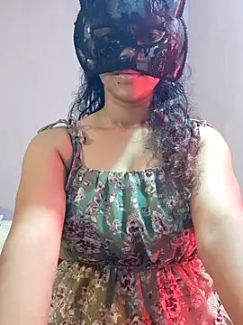 cutehotwife online show from May 20, 2026, 11:00 pm