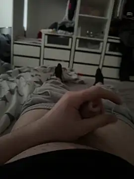 NotatingGrinder online show from February 18, 2026, 2:57 pm