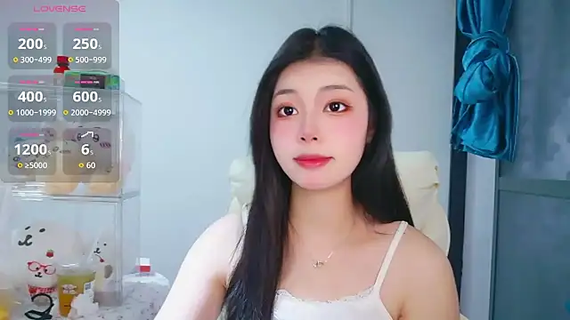 -XiaoYu-777 online show from March 26, 2026, 9:48 am