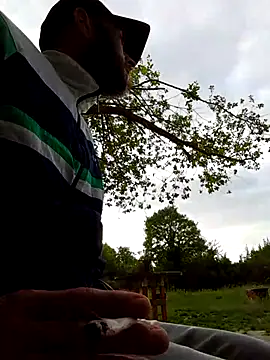 80julien online show from May 31, 2026, 6:42 pm