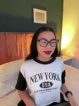Snapshot of Little_Lexyy chatting on July 5, 2026, 5:36 am Little Lexyy online show from July 5, 2026, 5:36 am