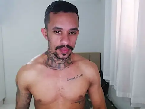 Snapshot of lipegonzalezz chatting on February 19, 2026, 2:46 pm lipegonzalezz online show from February 19, 2026, 2:46 pm