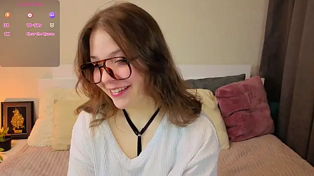 Next2Marie online show from February 21, 2026, 3:29 am