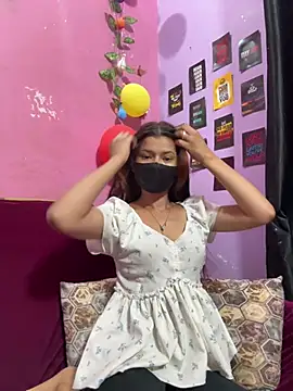 MissHermione2 online show from April 17, 2026, 7:55 am