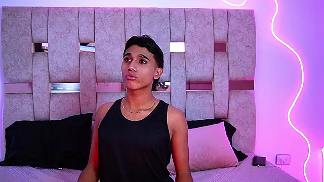 LiamJaxon online show from February 1, 2026, 4:11 am