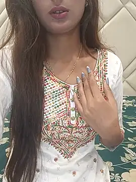 TrendyTales  online show from January 17, 2026, 1:05 pm