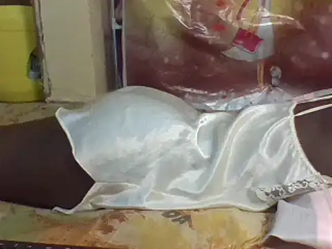 serreyy online show from April 6, 2026, 5:52 am