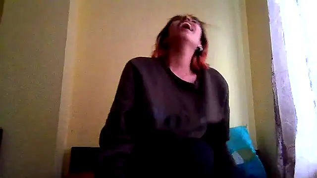 Snapshot of mindymiaw chatting on July 6, 2026, 2:36 pm mindymiaw online show from July 6, 2026, 2:36 pm