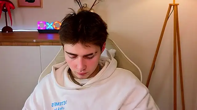 Snapshot of d3s_dn chatting on February 4, 2026, 4:18 am d3s dn online show from February 4, 2026, 4:18 am