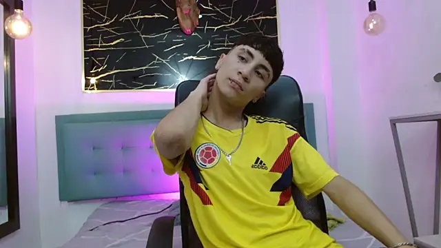 XanderGrey8 online show from February 11, 2026, 7:41 pm