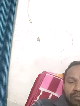 Snapshot of KGF786 chatting on February 6, 2026, 5:49 pm KGF786 online show from February 6, 2026, 5:49 pm