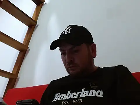 MrDominus online show from January 12, 2026, 1:33 am