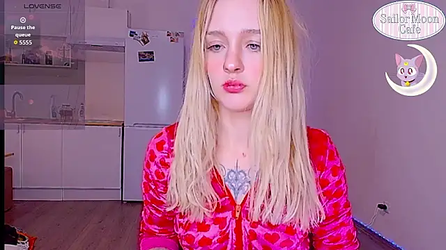 sailormoon666  online show from March 26, 2026, 3:23 am