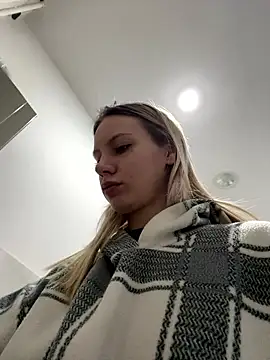 Snapshot of cherry25 chatting on January 18, 2026, 6:50 am cherry25 online show from January 18, 2026, 6:50 am