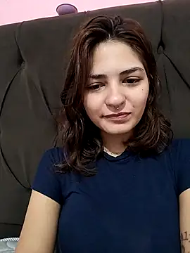 carazinho2128 online show from February 7, 2026, 11:19 pm