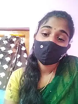 Tamil Hot RoyalQueen online show from February 15, 2026, 5:04 am