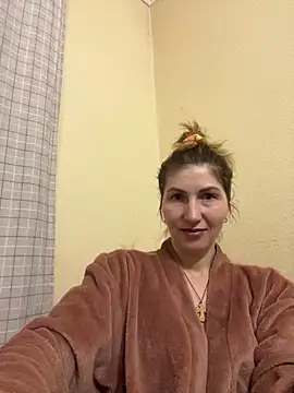  Crystal 2 online show from February 8, 2026, 3:48 pm